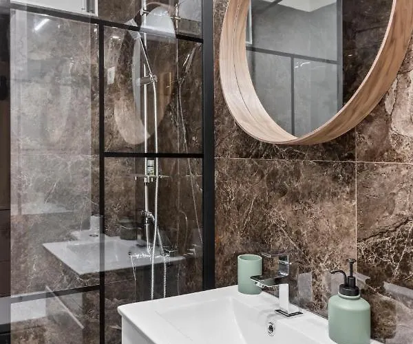 Cozy By Art Apartament