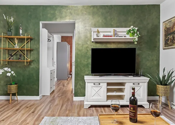 Cozy By Art Apartament *