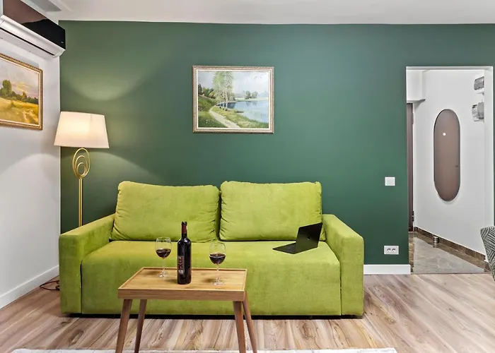 Apartment Cozy By Art