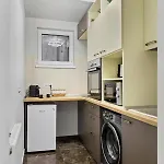 Cozy By Art Apartman *